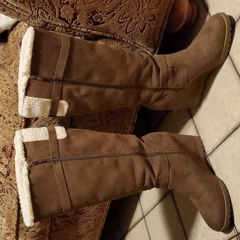 Unisa Brown Wedge Boots Woman's Size 11 - Picture 4 of 16